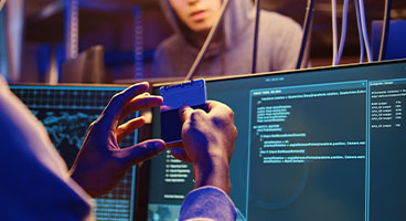 Insider Threat 5 Insider Threat IT infrastructure